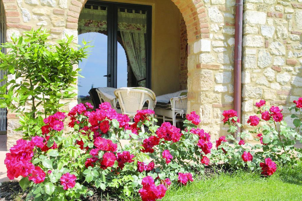 Agriturismo San Lorenzo Serre Di Rapolano Extérieur photo